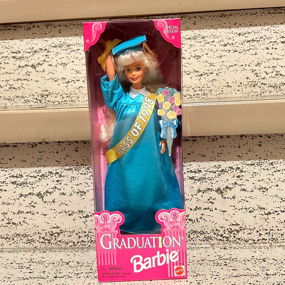 Graduation Barbie 1998